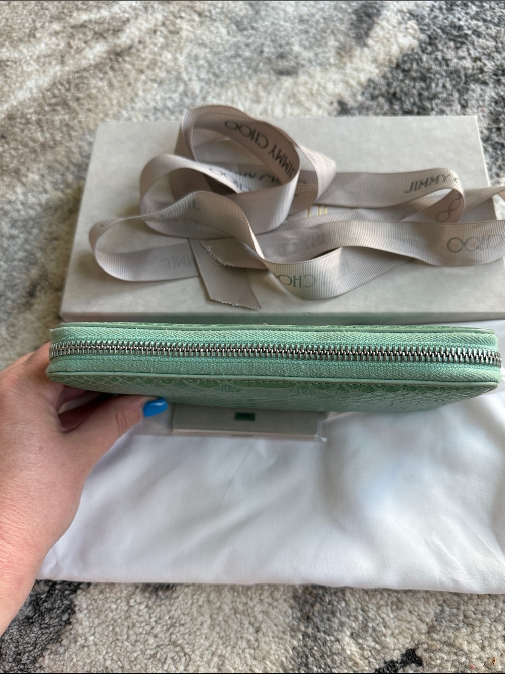 Jimmy Choo Green Python-Embossed Zip Around Wallet - Picture 6 of 10